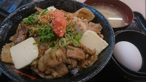 伝説のすた丼