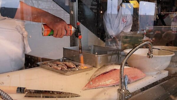 SUSHI板前バル LIVE・FISH・MARKET