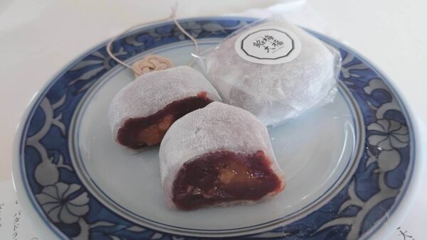 「れんげ」の餡梅大福